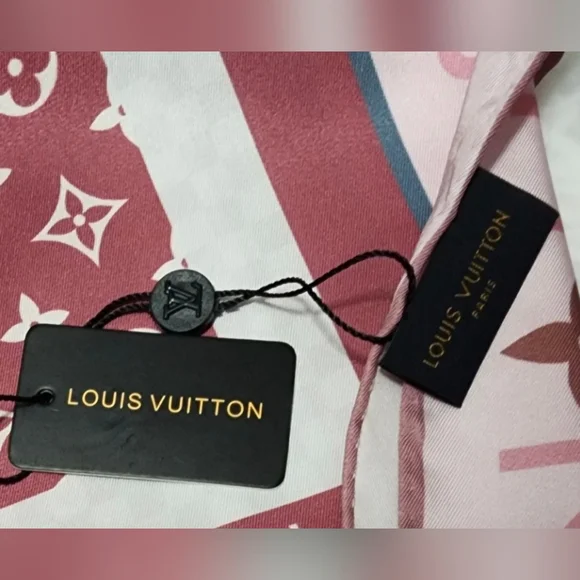 Brown and Pink Scarf - Picture 8 of 9